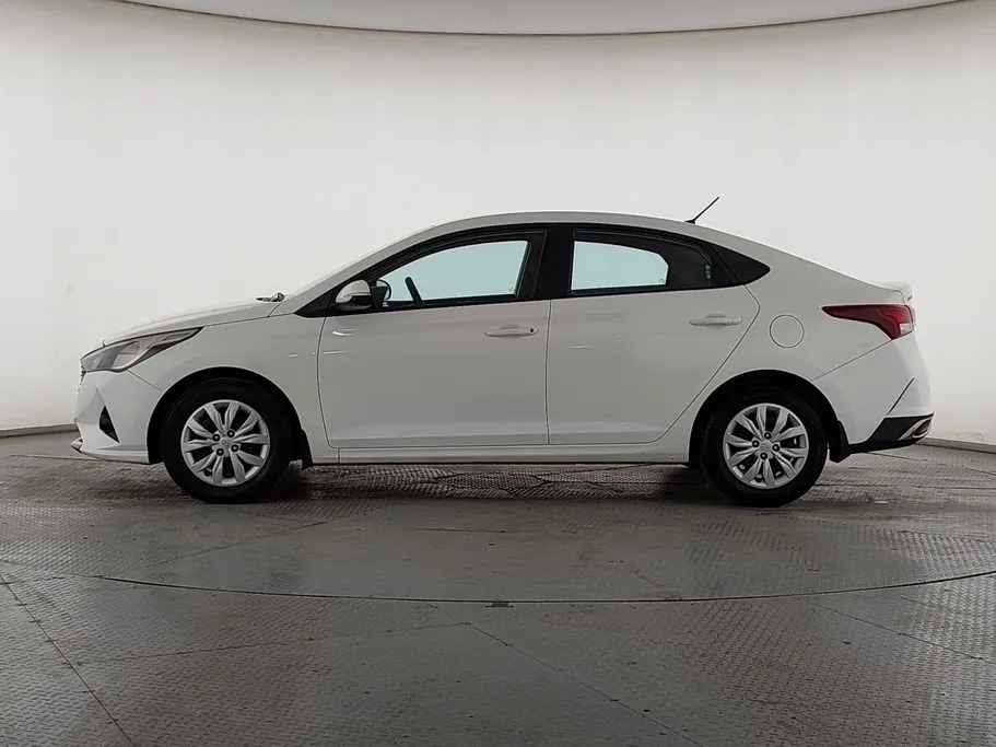 2022 Hyundai Accent Smart 