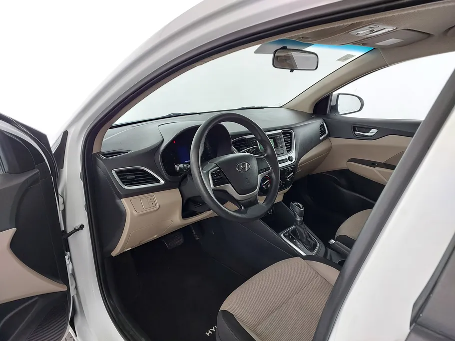 2022 Hyundai Accent Smart 