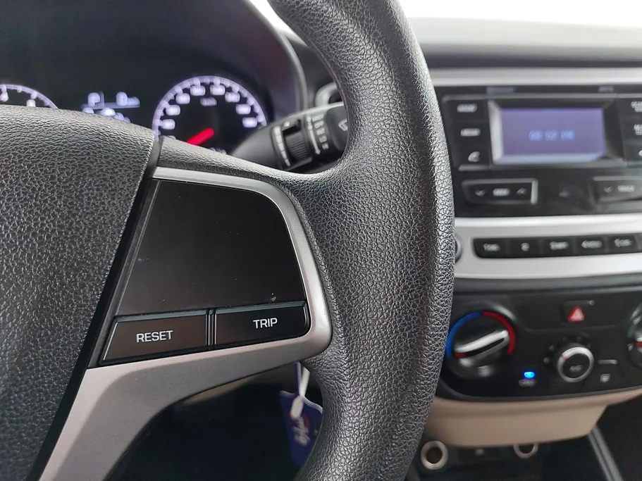 2022 Hyundai Accent Smart 