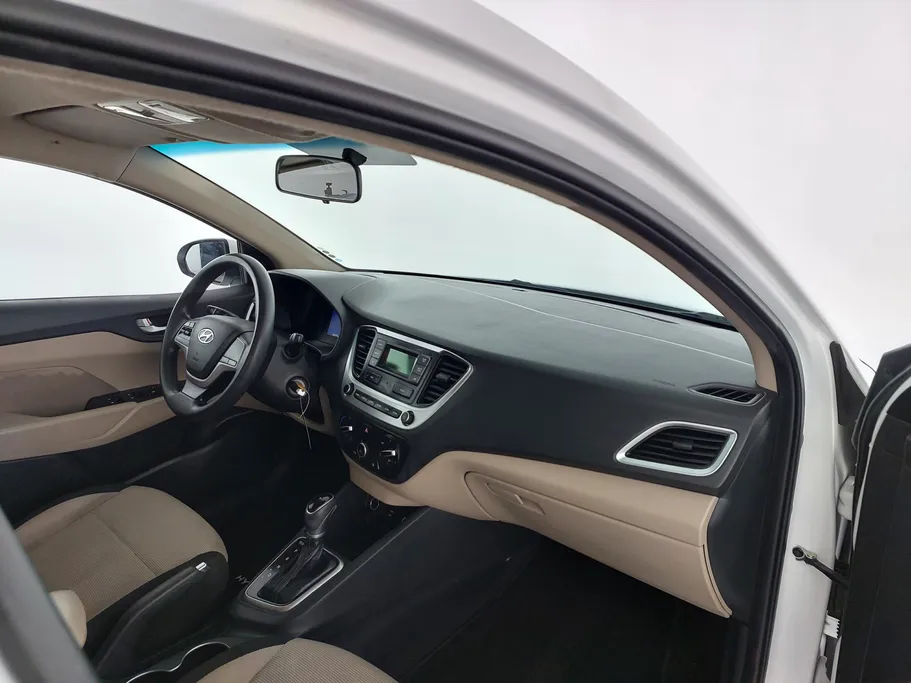 2022 Hyundai Accent Smart 