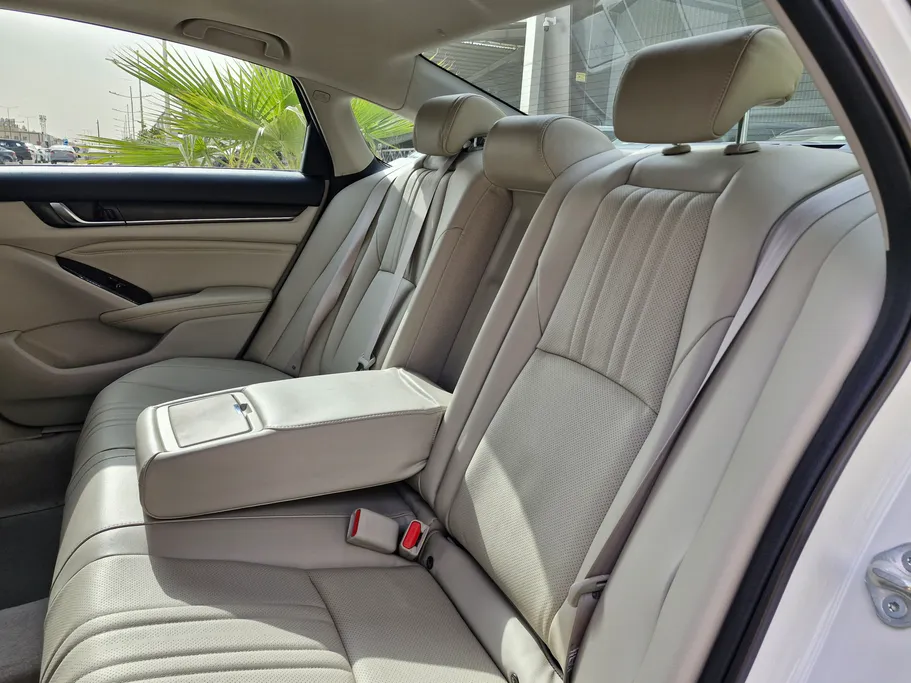 2022 Honda Accord EX L 