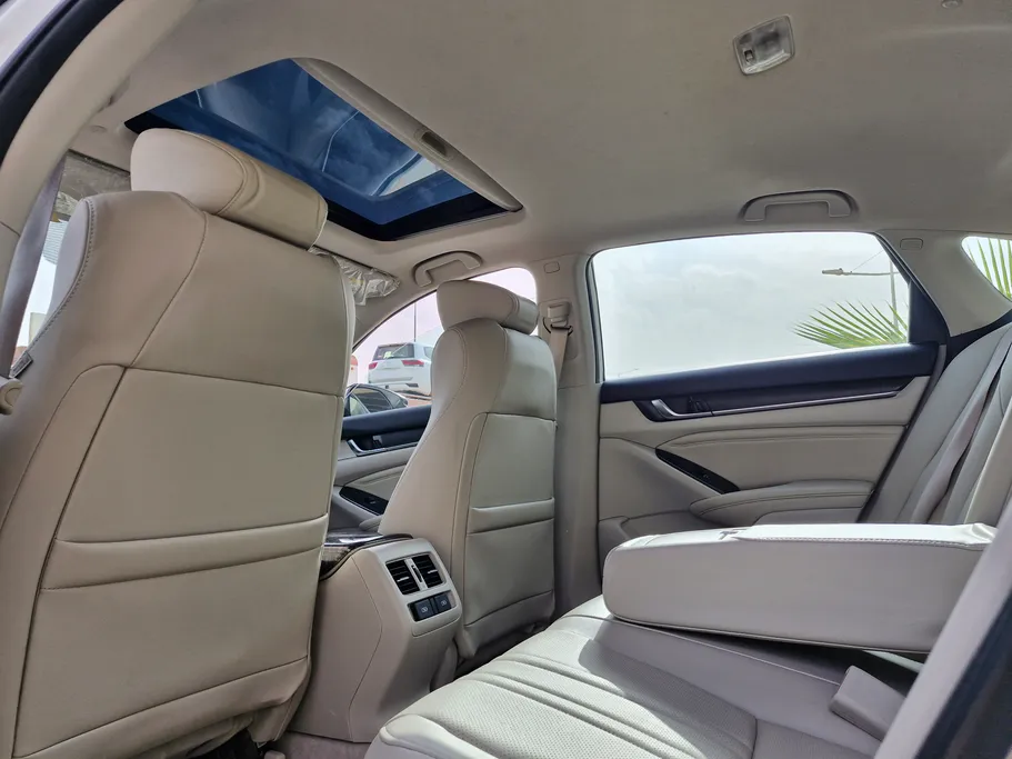 2022 Honda Accord EX L 