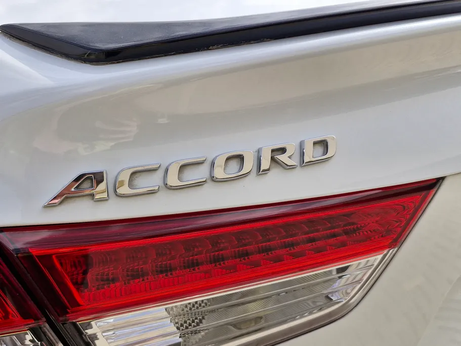 2022 Honda Accord EX L 