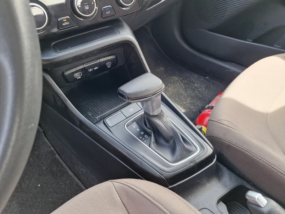 2024 Hyundai Accent Fleet 