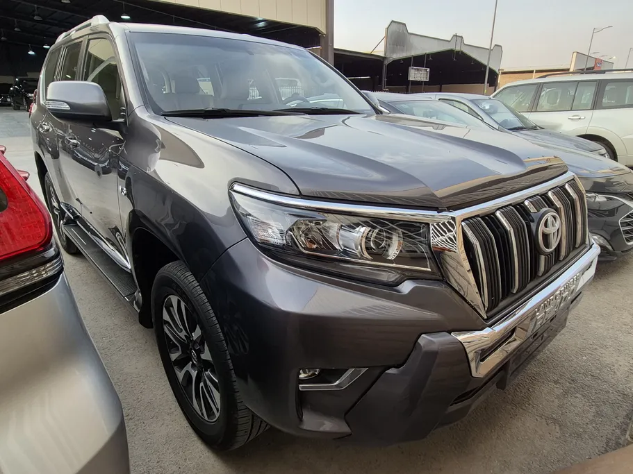 تويوتا برادو TXL 2022 