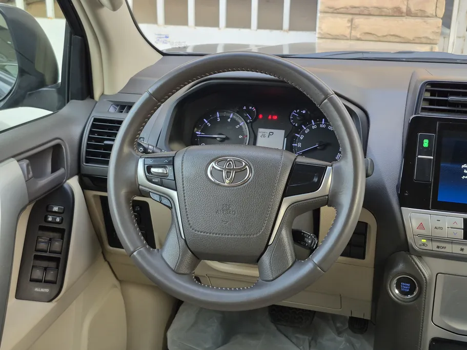 تويوتا برادو TXL 2022 