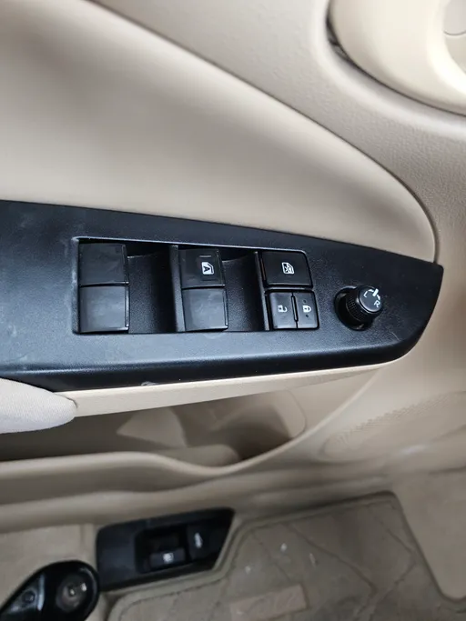 تويوتا يارس Y 2022 