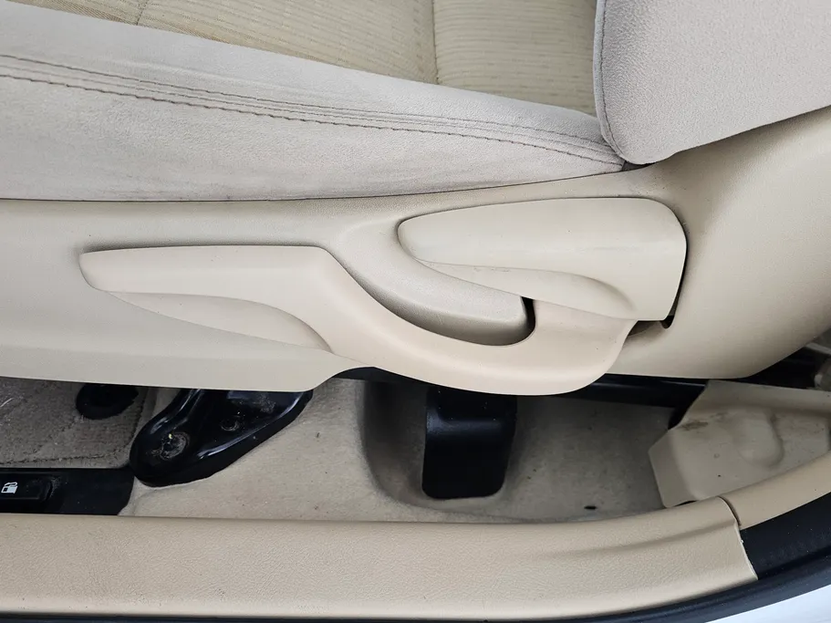 تويوتا يارس Y 2022 