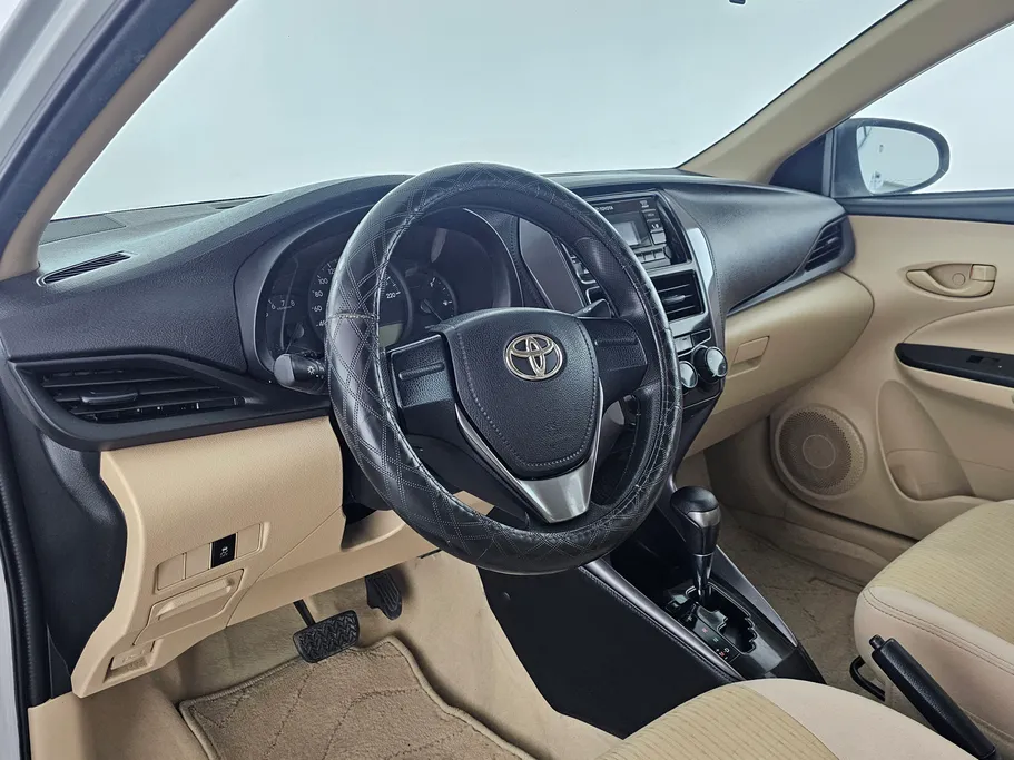 تويوتا يارس Y 2022 