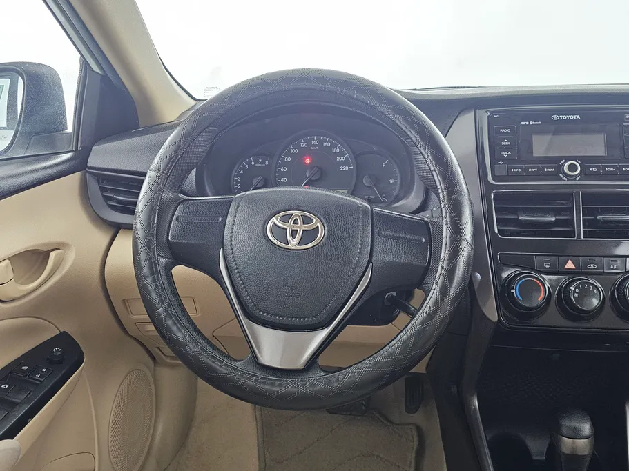 تويوتا يارس Y 2022 