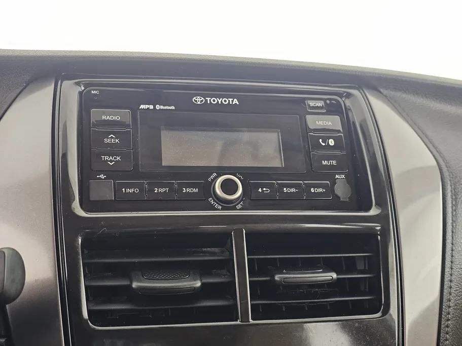 تويوتا يارس Y 2022 