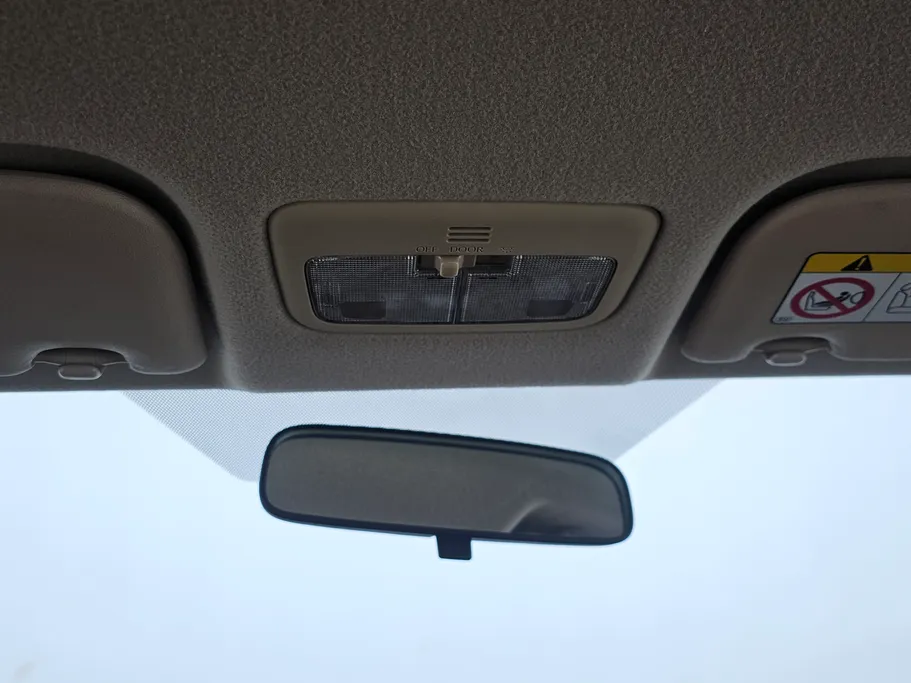 تويوتا يارس Y 2022 