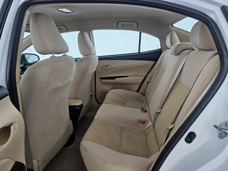 تويوتا يارس Y 2022 