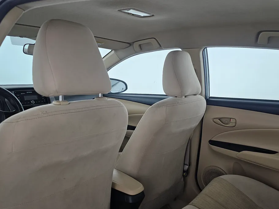 تويوتا يارس Y 2022 