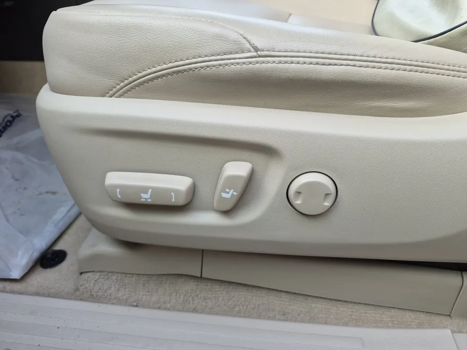 تويوتا برادو TXL 2022 