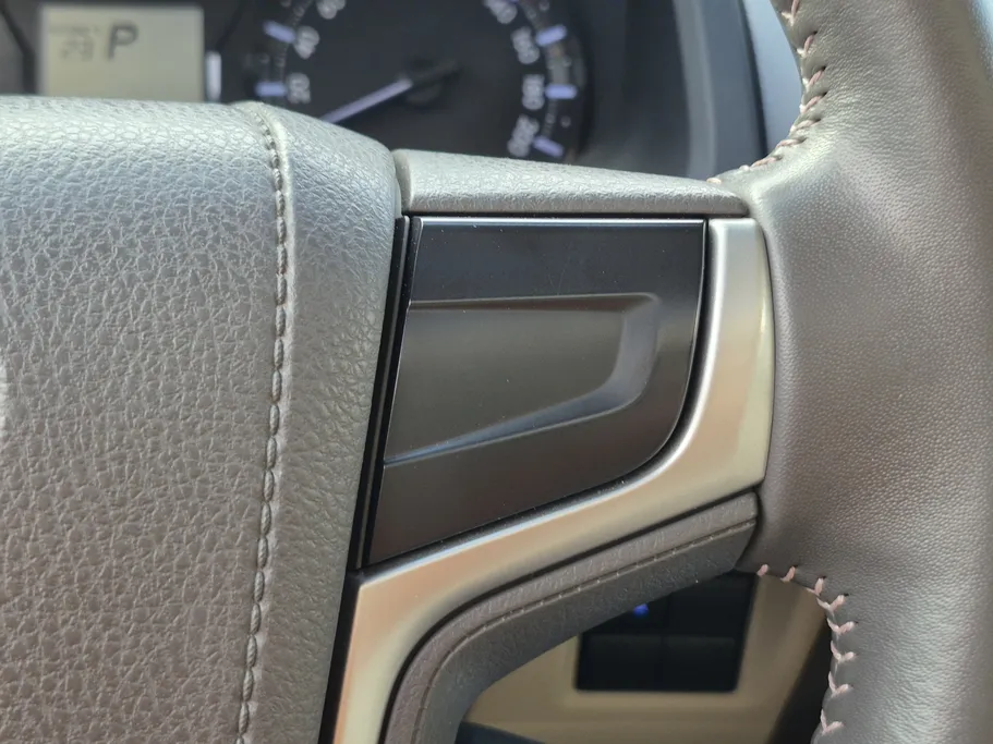 تويوتا برادو TXL 2022 