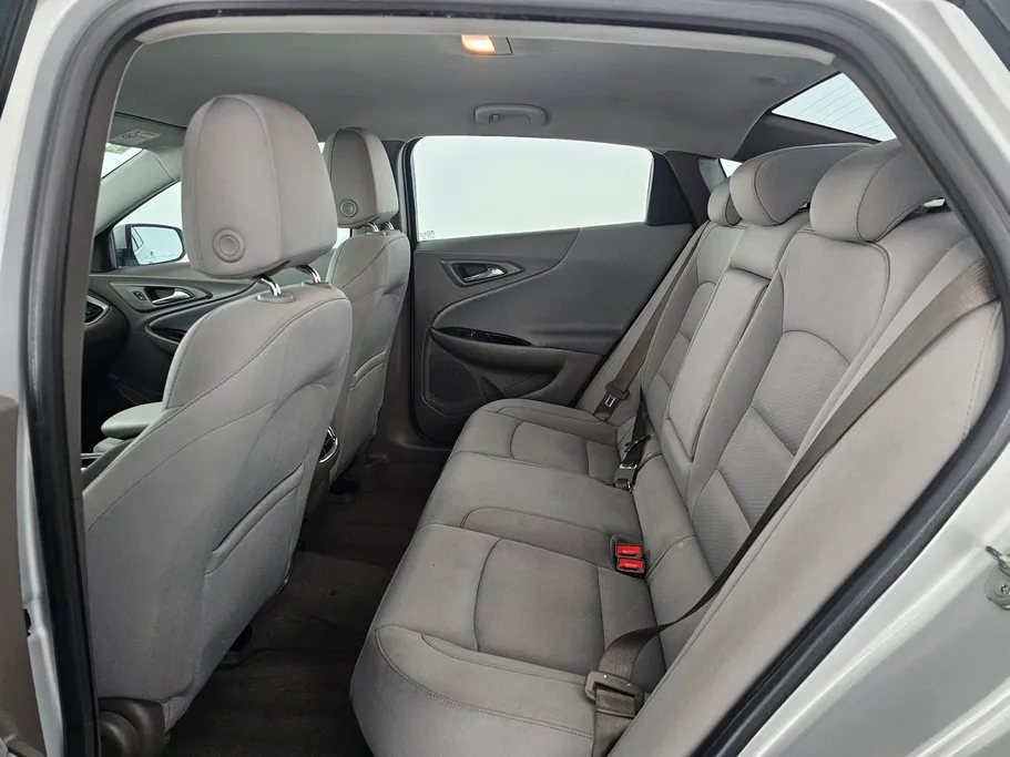 2021 Chevrolet Malibu LS 