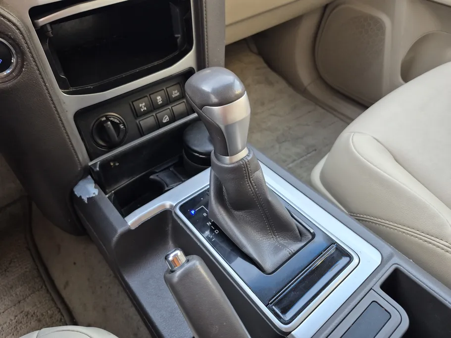 تويوتا برادو TXL 2022 