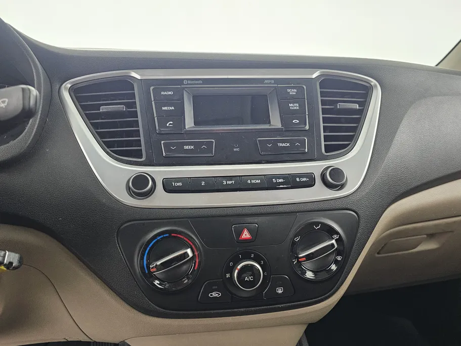 هيونداي اكسنت سمارت 2021 