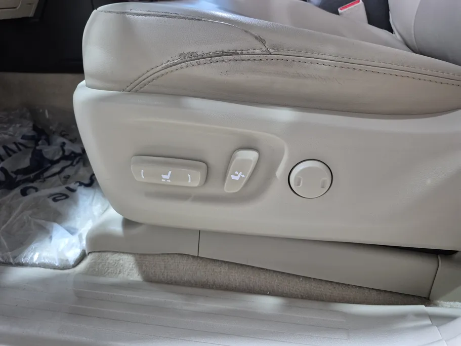 تويوتا برادو TXL 2022 