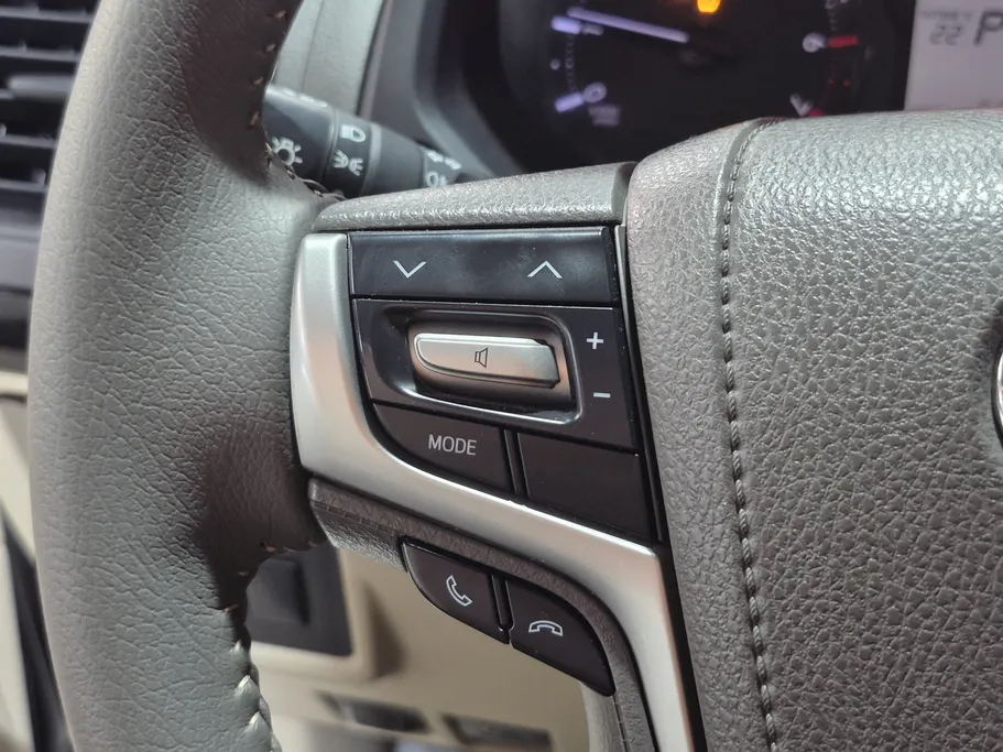 تويوتا برادو TXL 2022 