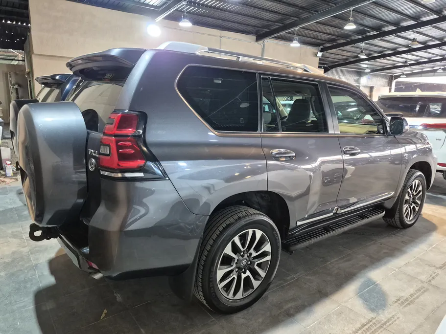 تويوتا برادو TXL 2022 