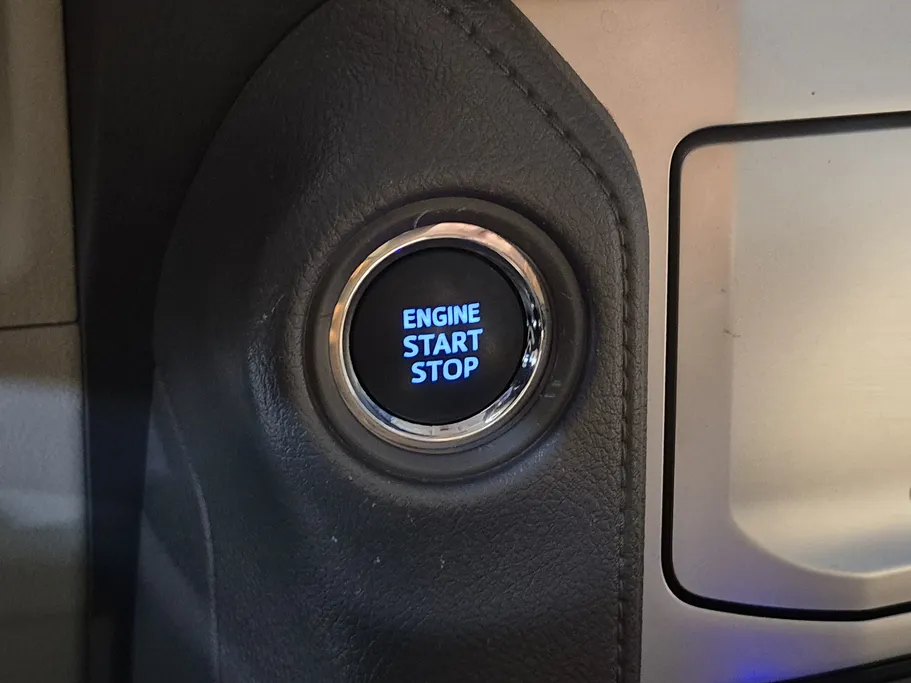 تويوتا برادو TXL 2022 