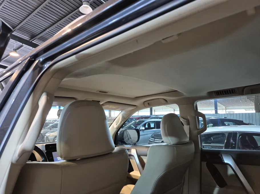 تويوتا برادو TXL 2022 