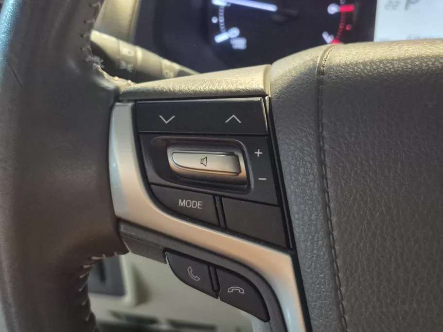 تويوتا برادو TXL 2022 