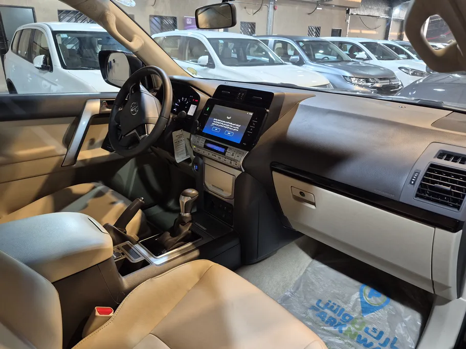 تويوتا برادو TXL 2022 