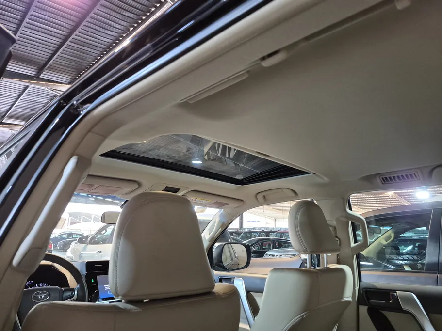 تويوتا برادو TXL 2022 