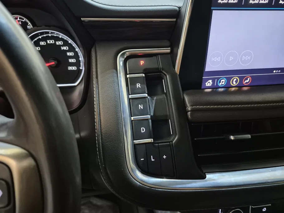 2021 Chevrolet Suburban LT 