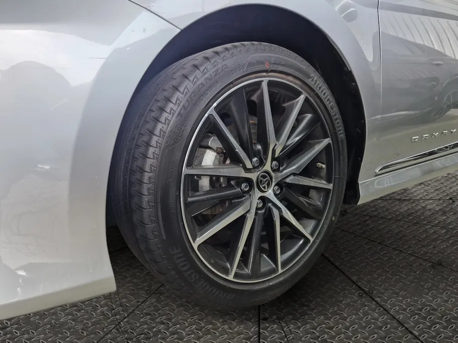 2024 Toyota Camry  GLE HEV  