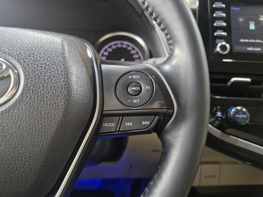 2024 Toyota Camry  GLE HEV  