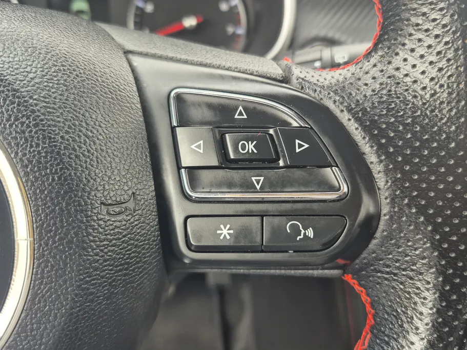 ام جي ZS STD 2022 