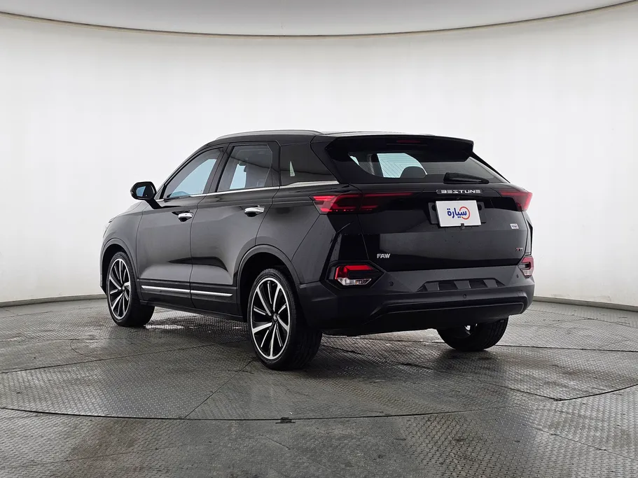 2023 FAW Bestune T77  