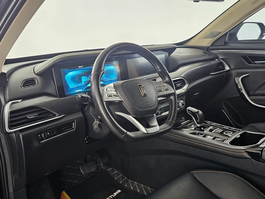 2023 FAW Bestune T77  