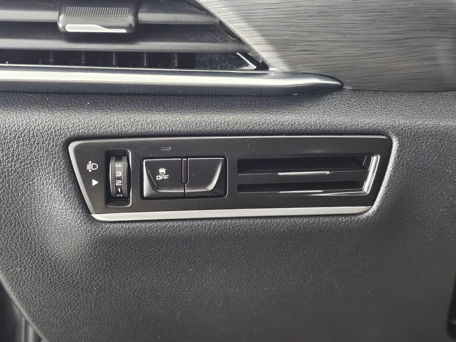 2023 FAW Bestune T77  