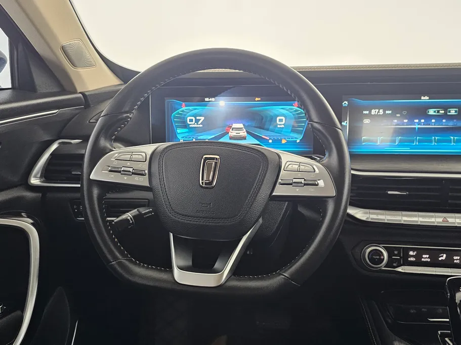 2023 FAW Bestune T77  