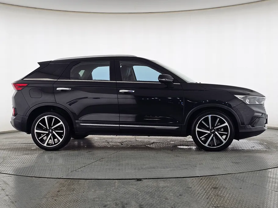 2023 FAW Bestune T77  