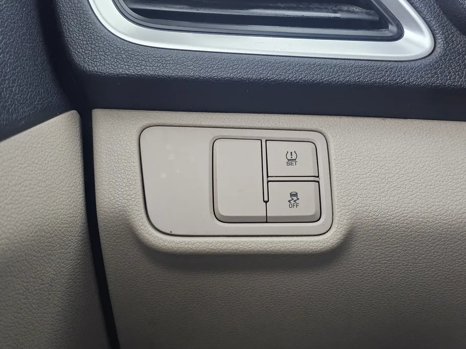 2023 Hyundai Accent Smart 