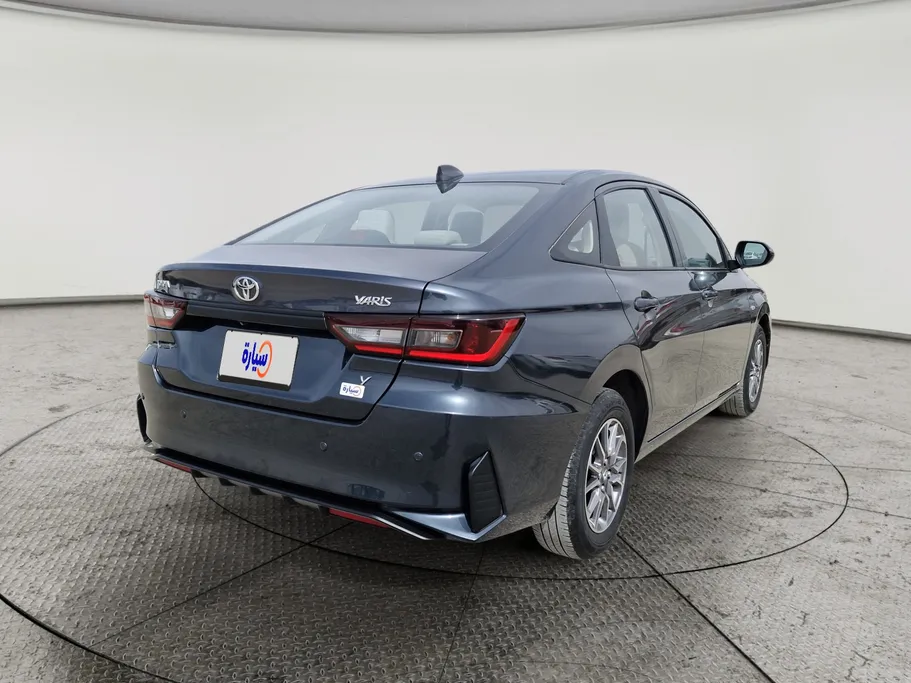 تويوتا يارس Y 2024 