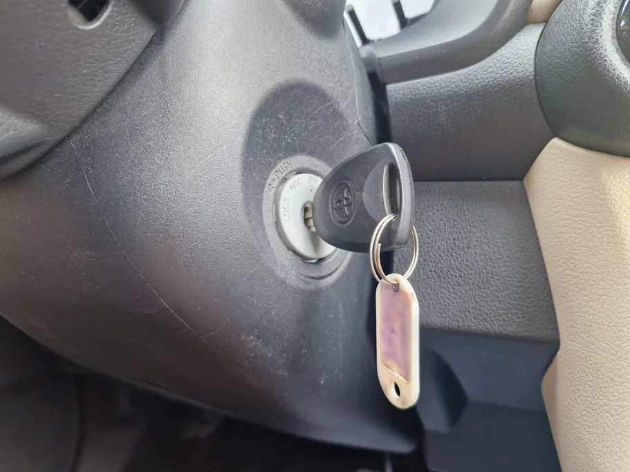 تويوتا يارس Y 2024 