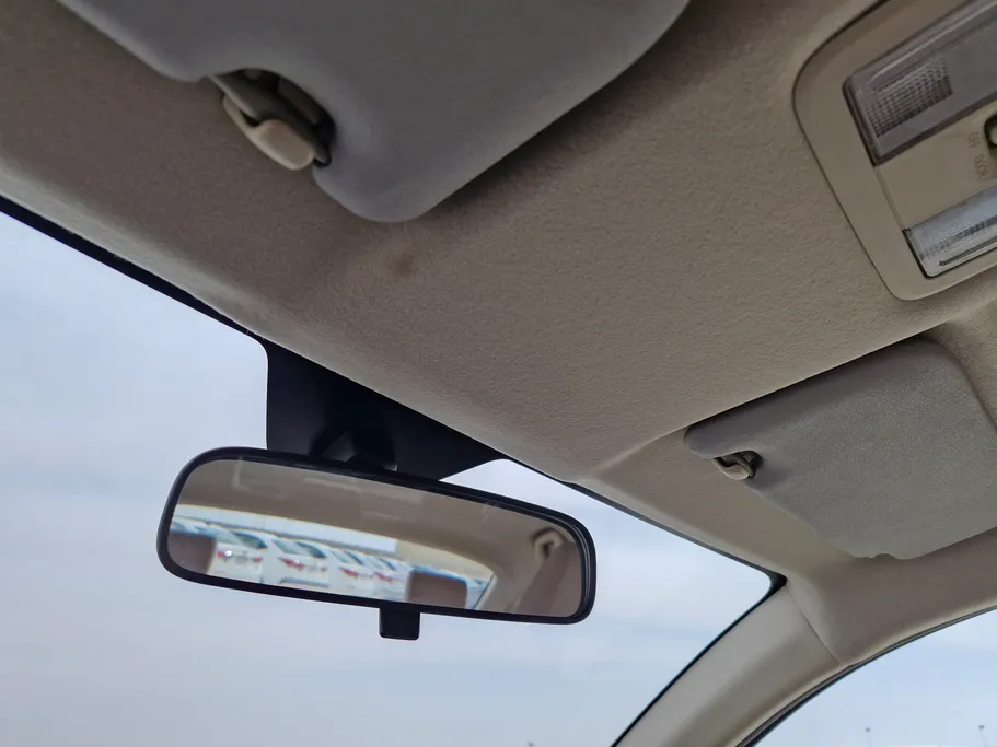 تويوتا يارس Y 2024 