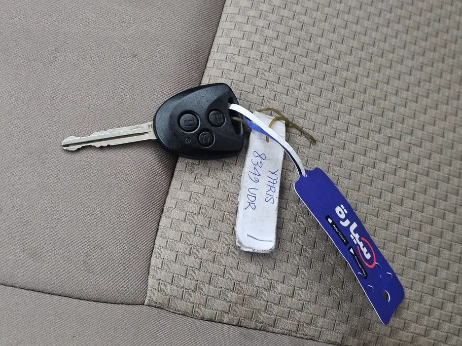 2023 Toyota Yaris  Y 