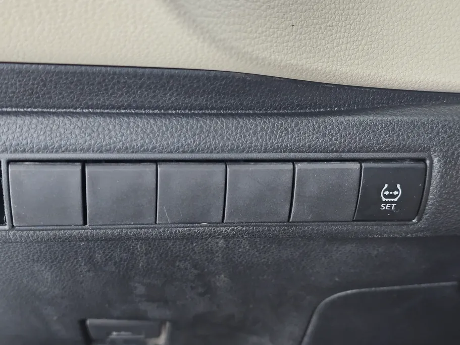 تويوتا كورولا XLI 2022 