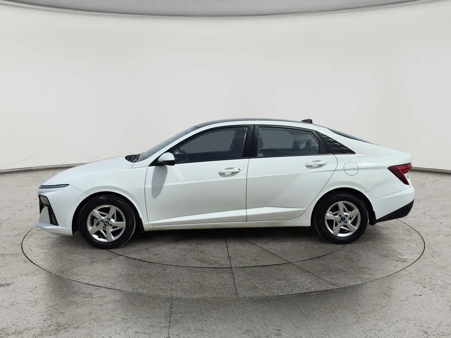 2024 Hyundai Accent Fleet 