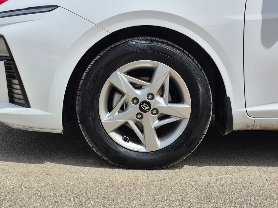 2024 Hyundai Accent Fleet 