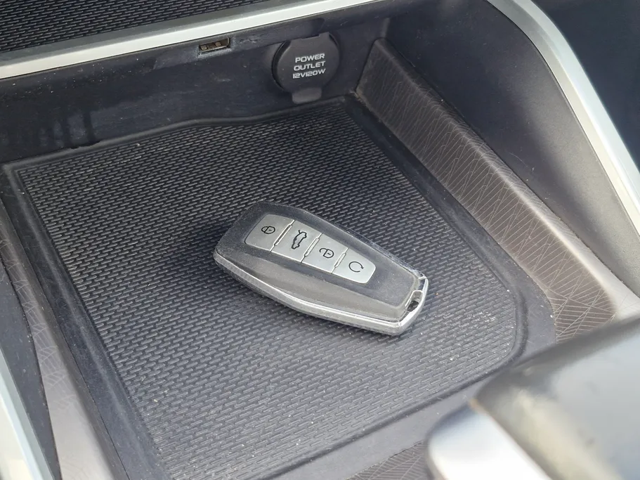 2023 Geely Emgrand GF 