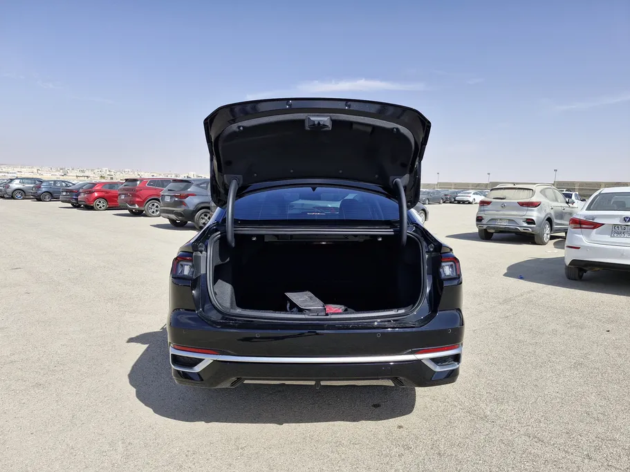 2025 Ford Taurus Titanium New Shape 